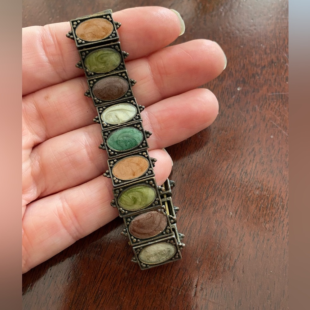 Vintage style bracelet